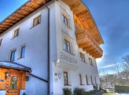 Zwingerhof ゲストハウス