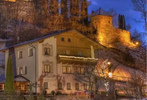 Zwingerhof Gæstehus 4*