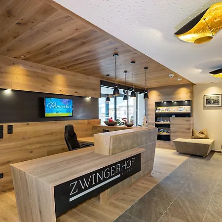 Zwingerhof 4*