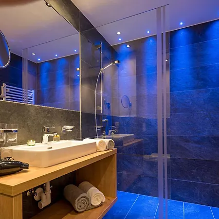 Zwingerhof Pensjonat 4*